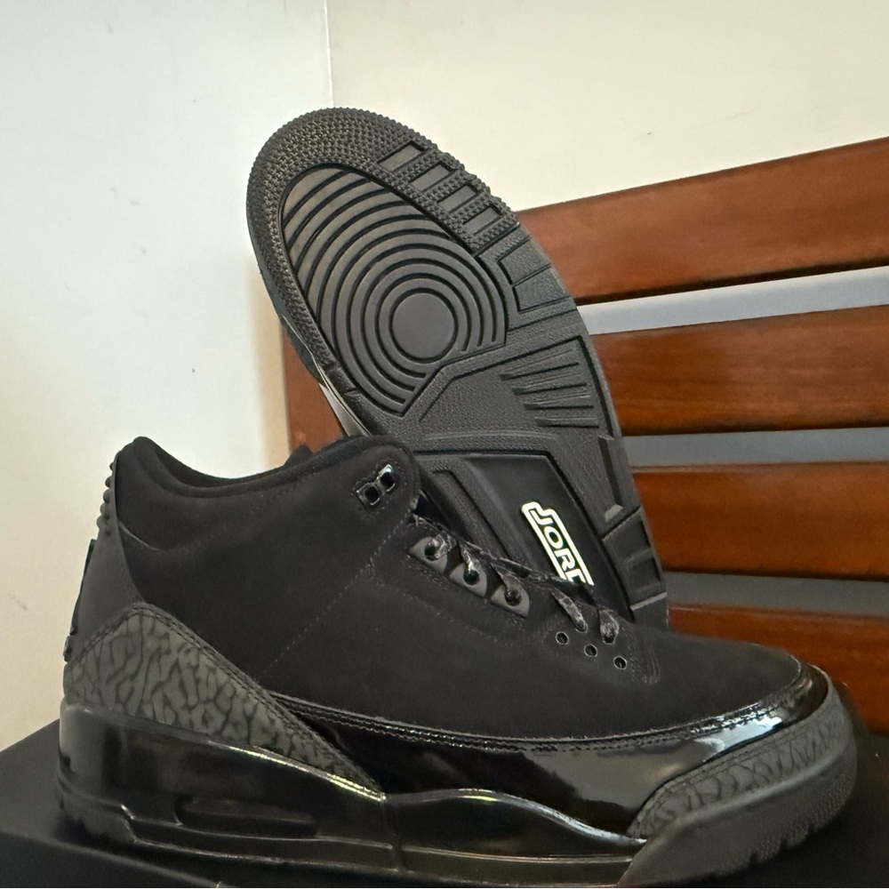 **SALE** AIR JORDAN RETRO 3 “BLACK CAT”  **Sz 12** BRAND NEW!!! 100% AUTHENTIC